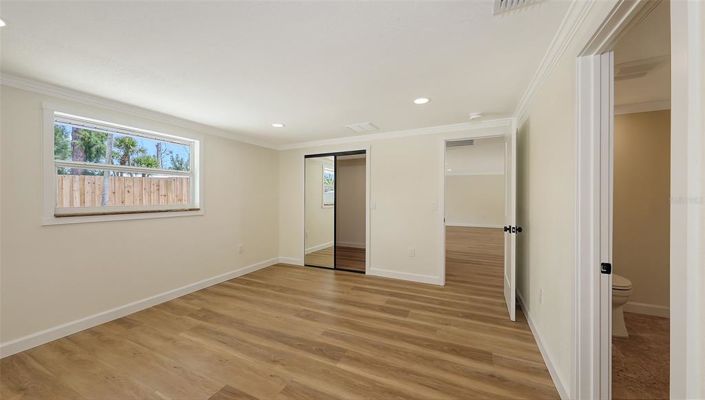 Image No.22-2 Bed Property for sale