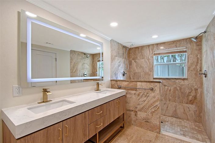 Image No.23-2 Bed Property for sale