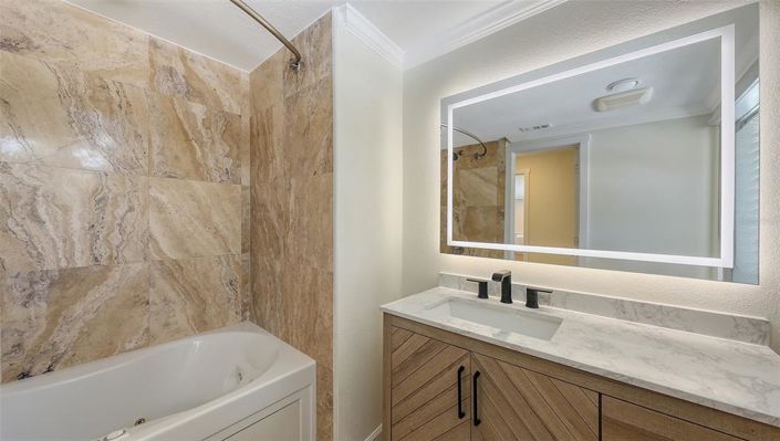 Image No.32-2 Bed Property for sale