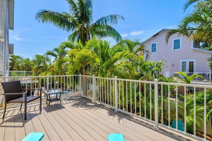 Image No.17-4 Bed Property for sale