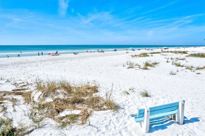 Image No.64-4 Bed Property for sale