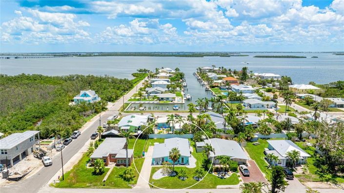 Image No.38-3 Bed Property for sale