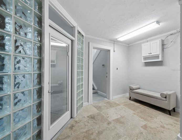 Image No.35-4 Bed Property for sale