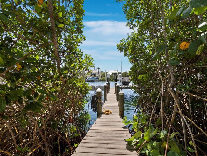 Image No.41-4 Bed Property for sale