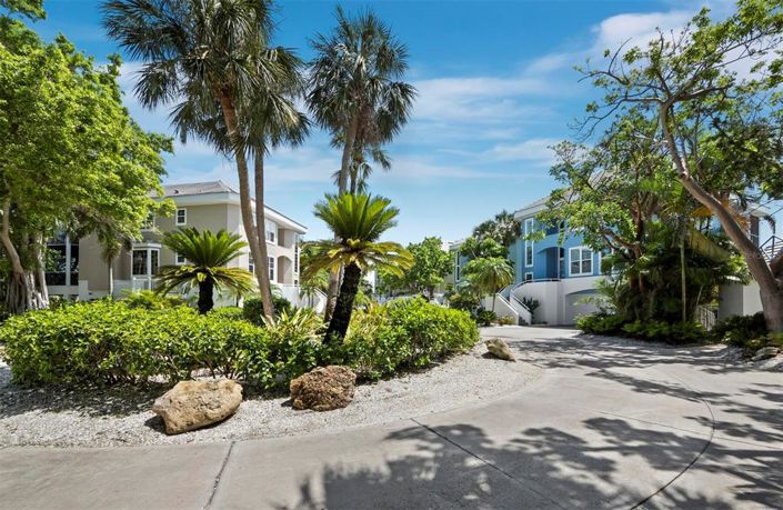 Image No.51-4 Bed Property for sale