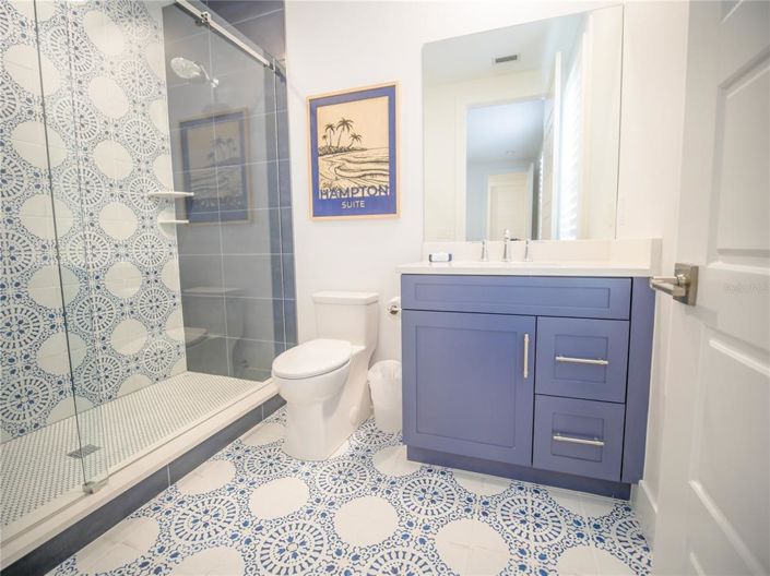 Image No.21-8 Bed Property for sale