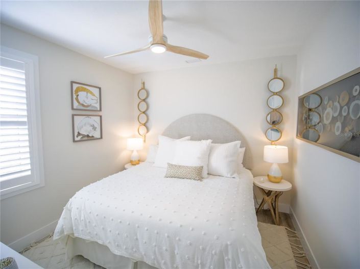 Image No.34-8 Bed Property for sale