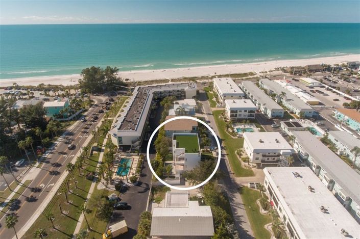 Image No.41-8 Bed Property for sale