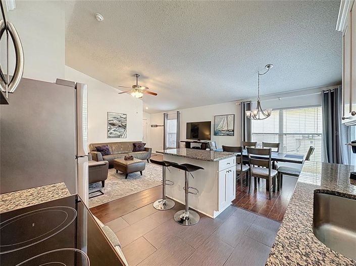 Image No.15-3 Bed Property for sale