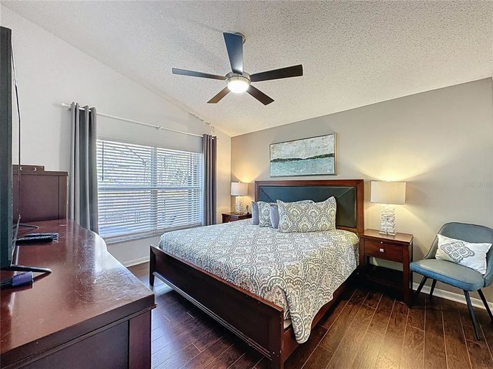 Image No.16-3 Bed Property for sale