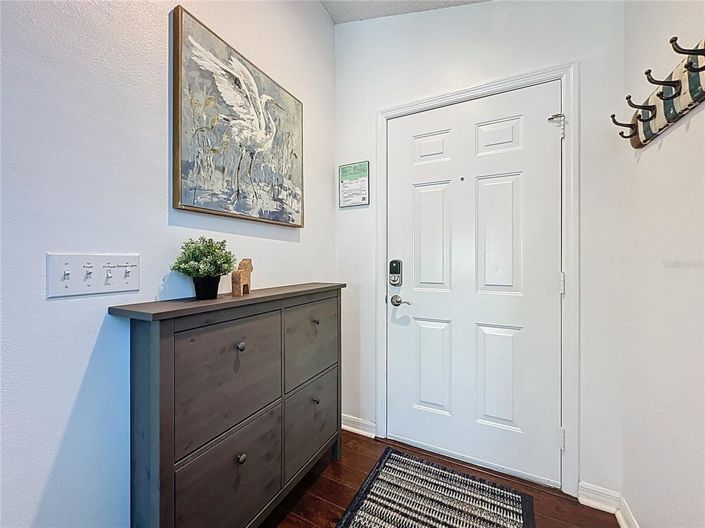 Image No.5-3 Bed Property for sale