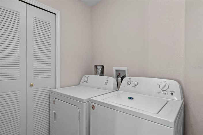 Image No.12-3 Bed Townhouse for sale