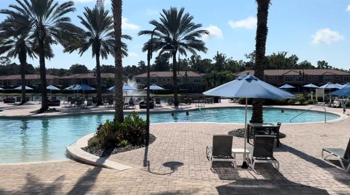 Image No.22-3 Bed Townhouse for sale