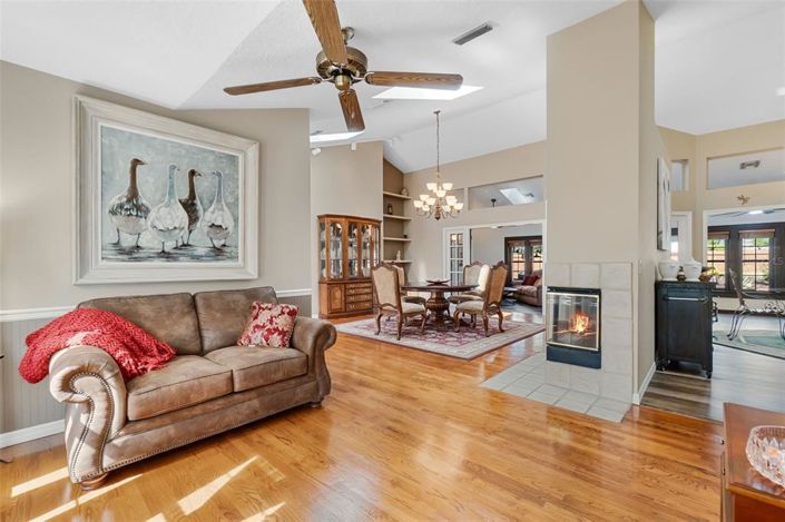 Image No.13-4 Bed Property for sale