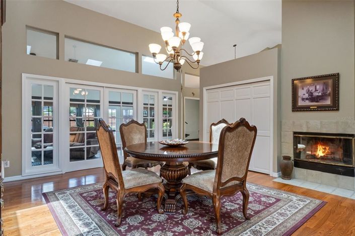 Image No.17-4 Bed Property for sale