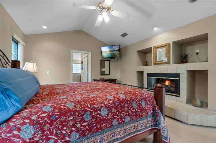 Image No.20-4 Bed Property for sale