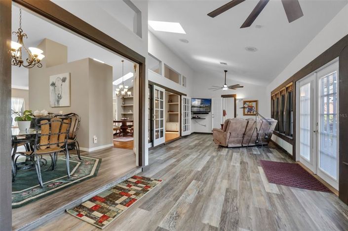 Image No.32-4 Bed Property for sale