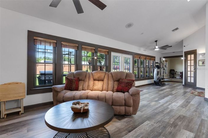 Image No.34-4 Bed Property for sale