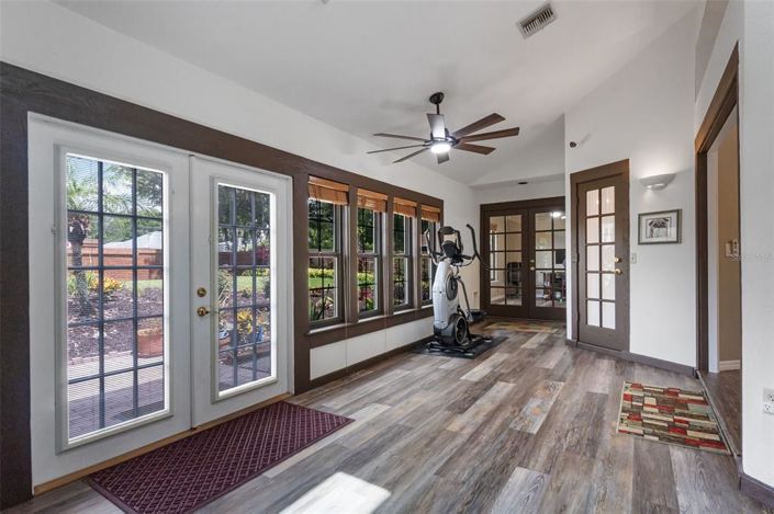 Image No.38-4 Bed Property for sale