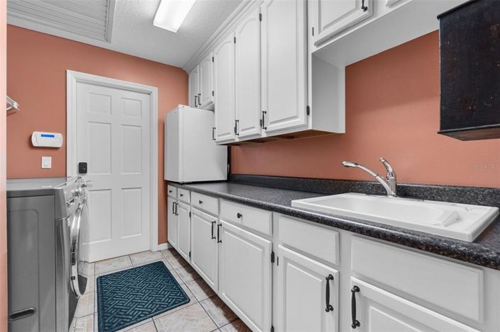 Image No.47-4 Bed Property for sale