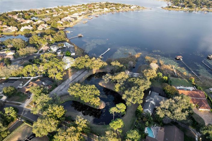 Image No.62-4 Bed Property for sale