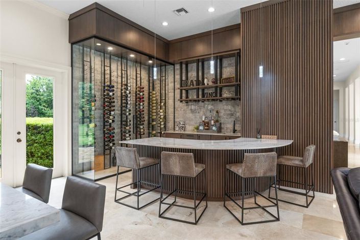 Image No.20-4 Bed Property for sale