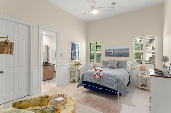 Image No.40-4 Bed Property for sale