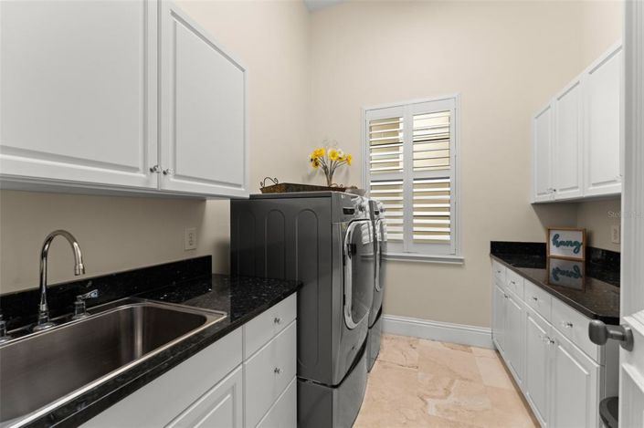 Image No.43-4 Bed Property for sale