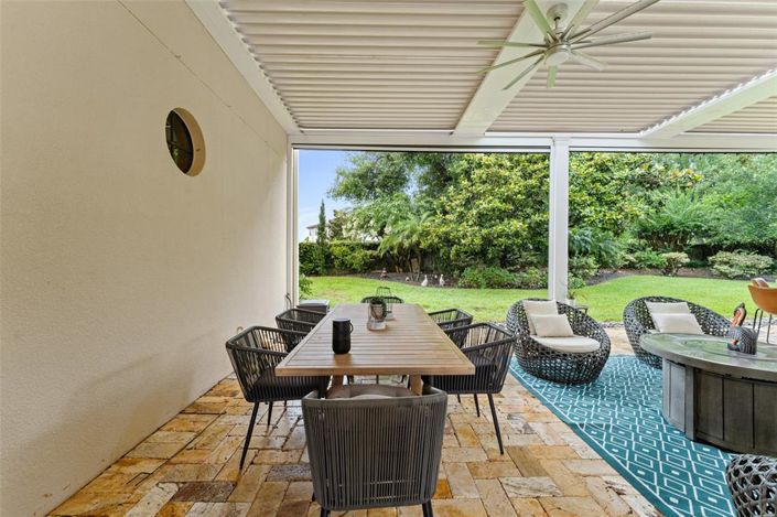 Image No.63-4 Bed Property for sale