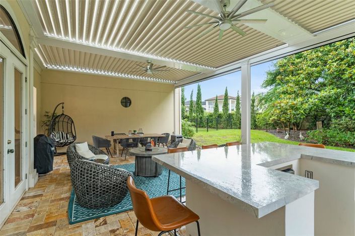 Image No.67-4 Bed Property for sale