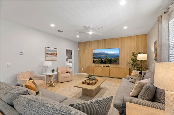 Image No.15-5 Bed Property for sale