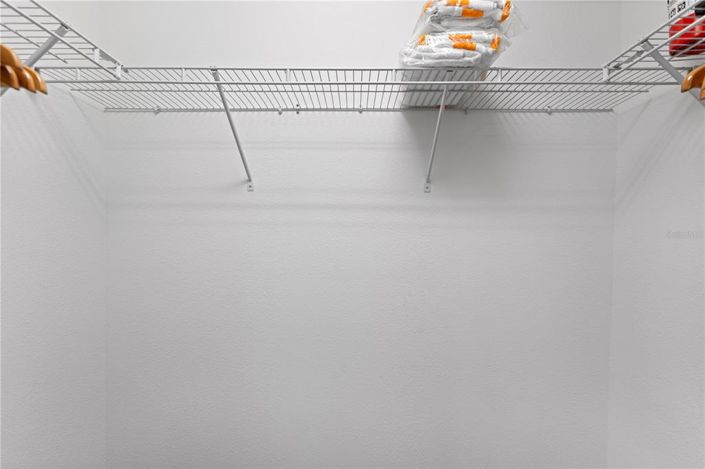 Image No.23-5 Bed Property for sale