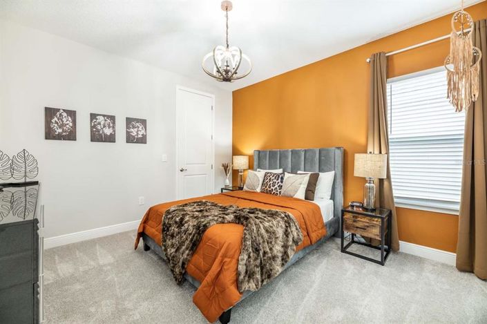 Image No.25-6 Bed Property for sale