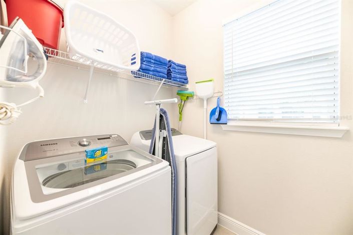 Image No.30-6 Bed Property for sale