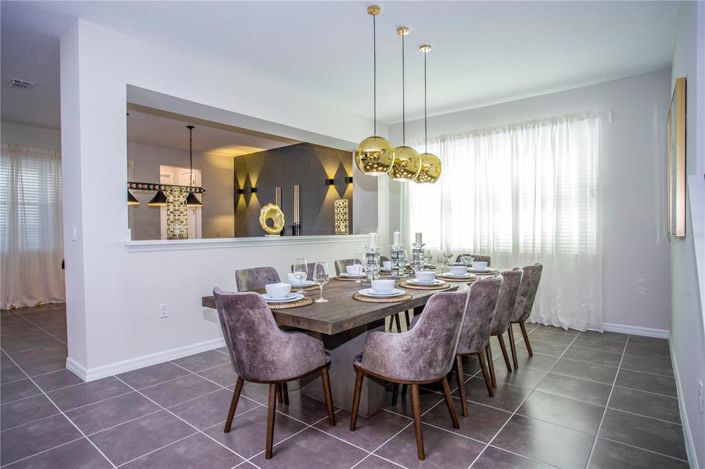 Image No.13-9 Bed Property for sale