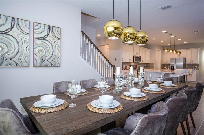 Image No.17-9 Bed Property for sale