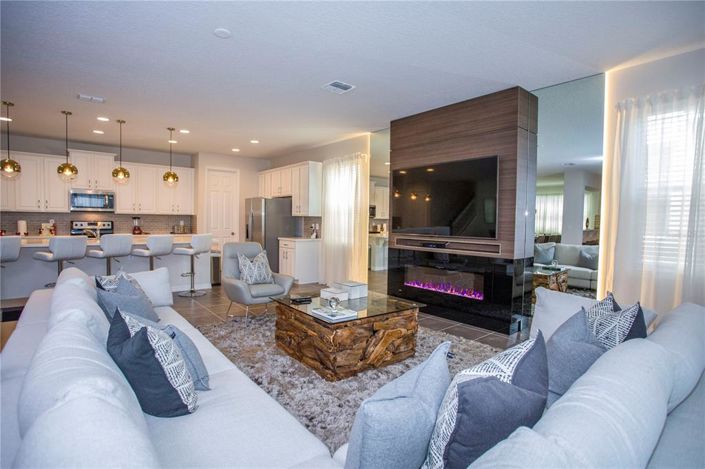 Image No.23-9 Bed Property for sale