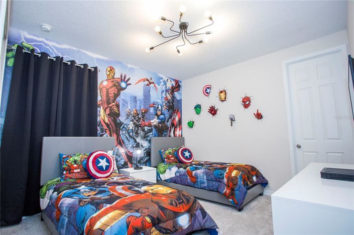 Image No.37-9 Bed Property for sale