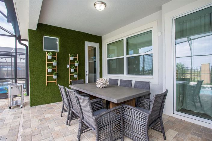 Image No.54-9 Bed Property for sale