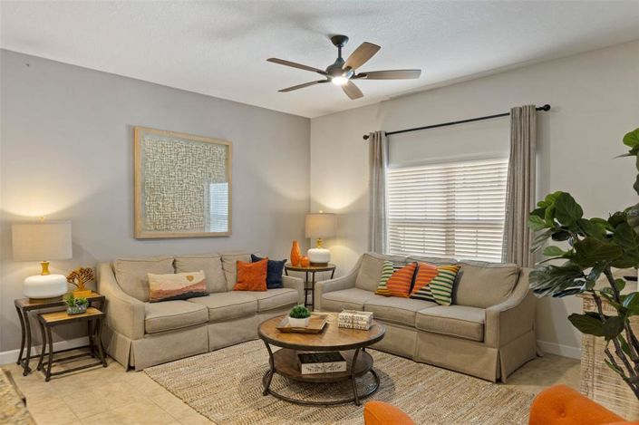 Image No.9-4 Bed Townhouse for sale