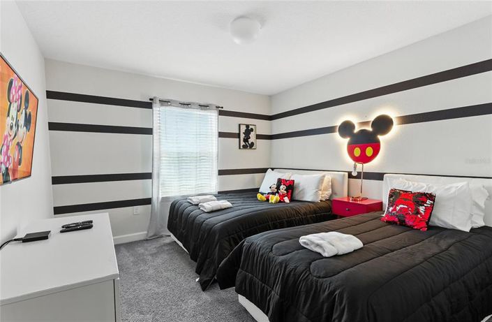 Image No.16-4 Bed Townhouse for sale