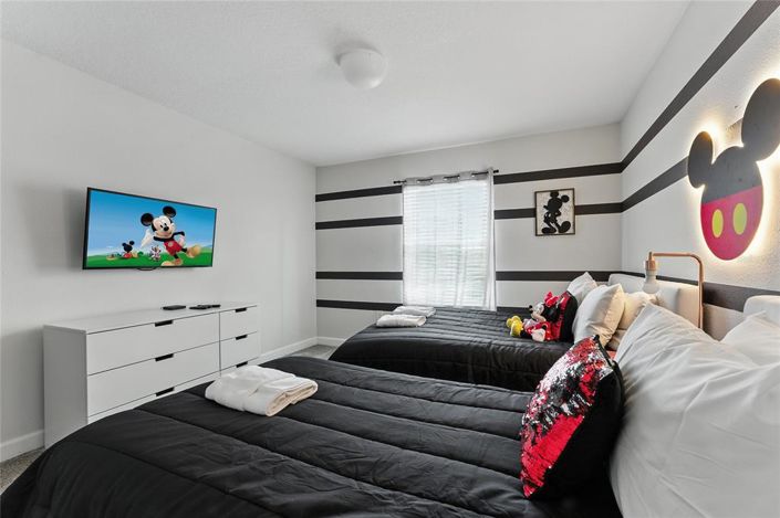 Image No.18-4 Bed Townhouse for sale