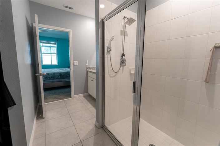 Image No.12-4 Bed Property for sale