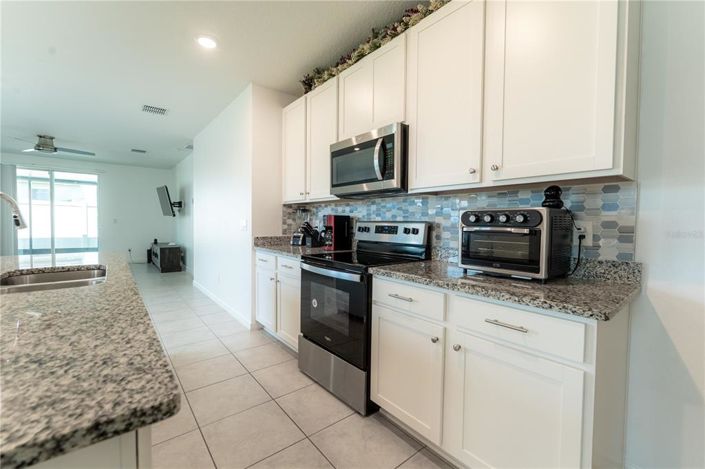 Image No.9-4 Bed Property for sale