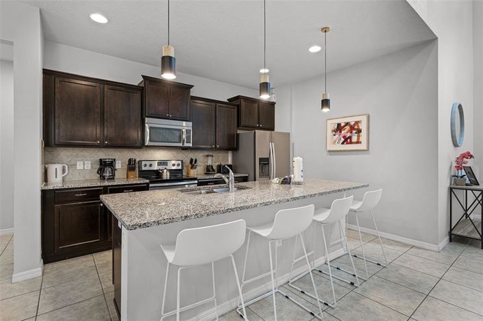 Image No.4-Propriété de 6 chambres à vendre à Kissimmee