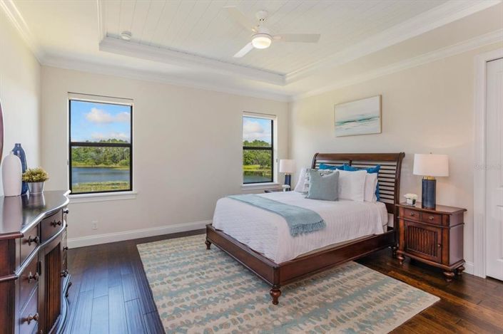 Image No.41-5 Bed Property for sale