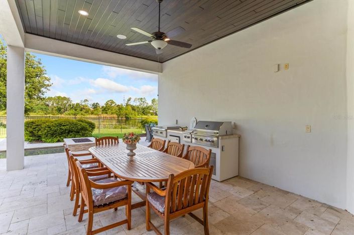 Image No.48-5 Bed Property for sale