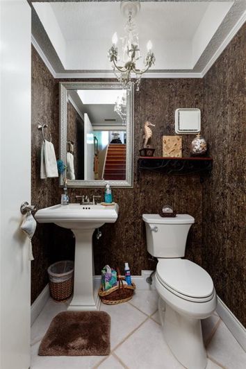 Image No.12-2 Bed Property for sale