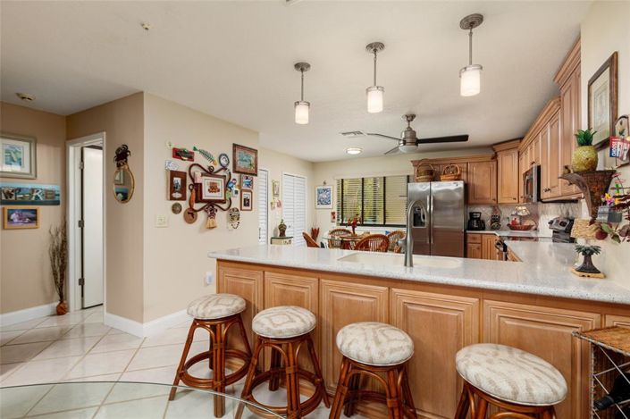 Image No.13-2 Bed Property for sale