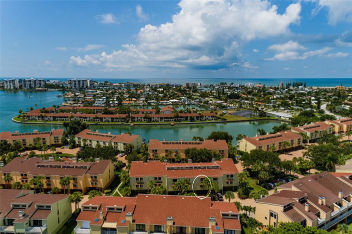 Image No.42-2 Bed Property for sale